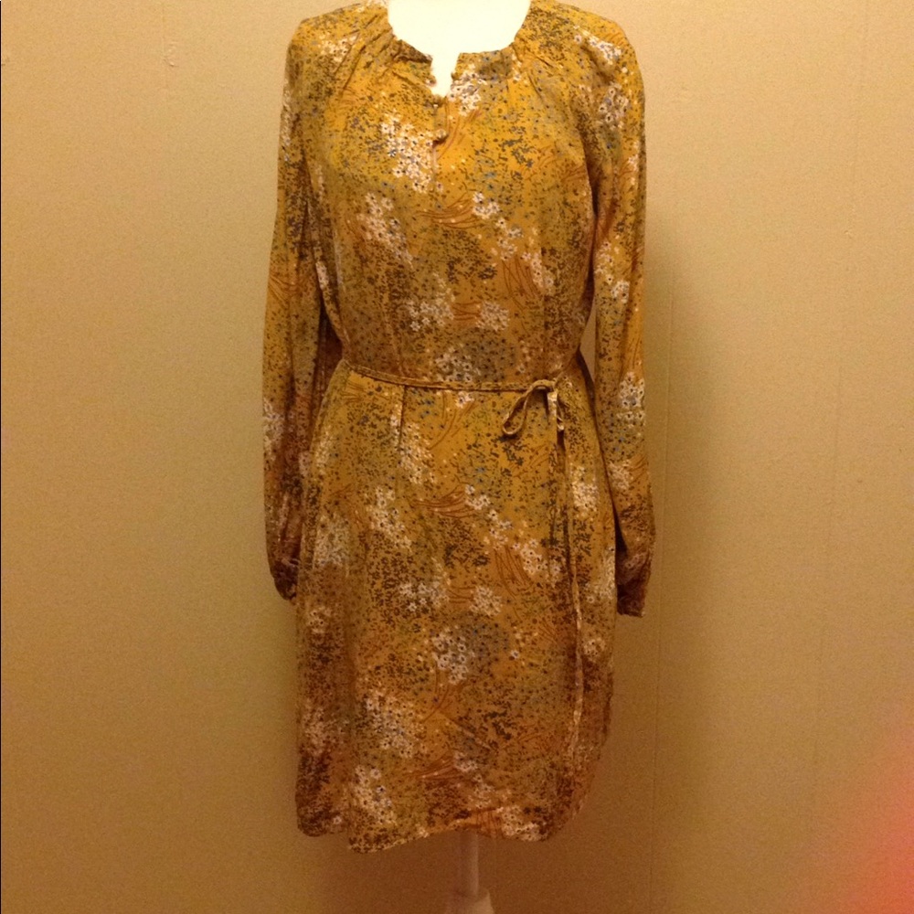 LOFT yellow floral dress size small.